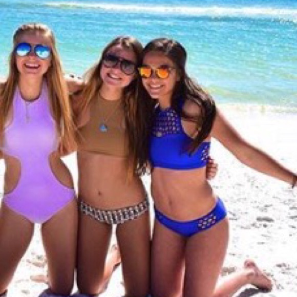 High Neck Mikoh Bikini Top - Picture 4 of 4